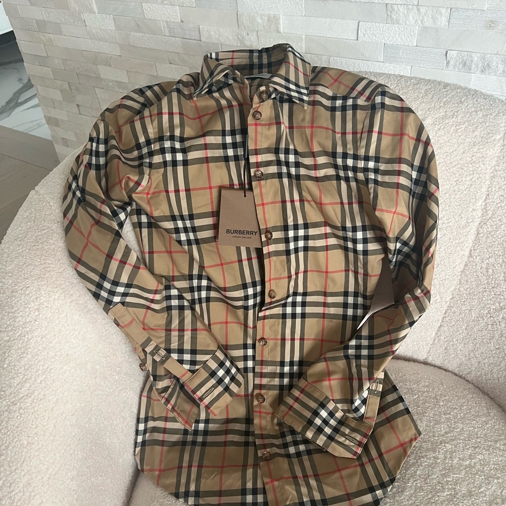 Burberry Vintage Check Twill Shirt( authentic)